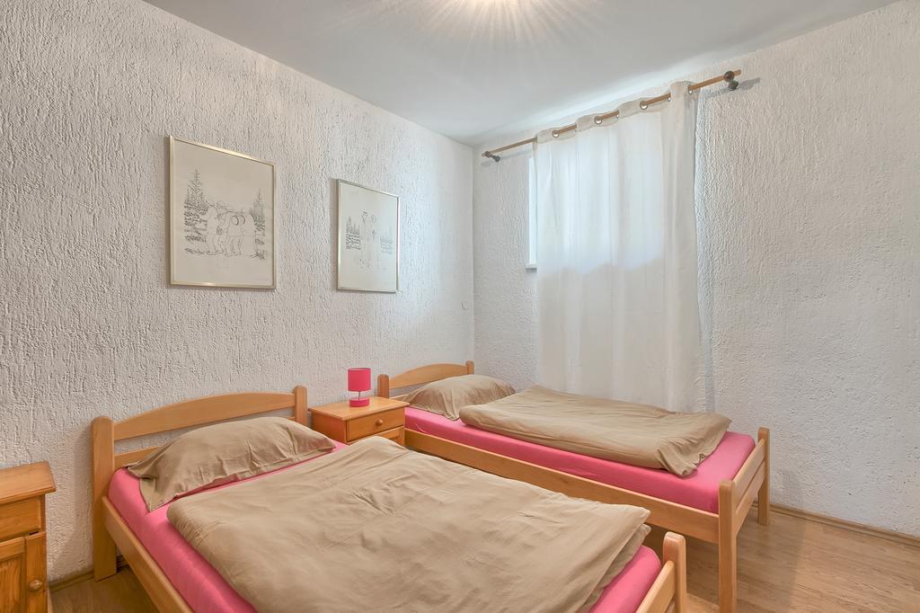 Apartments Veruda Porat Pula Luaran gambar